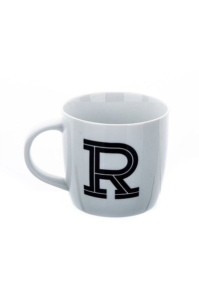 Marianna Kt Black Letter Mug R