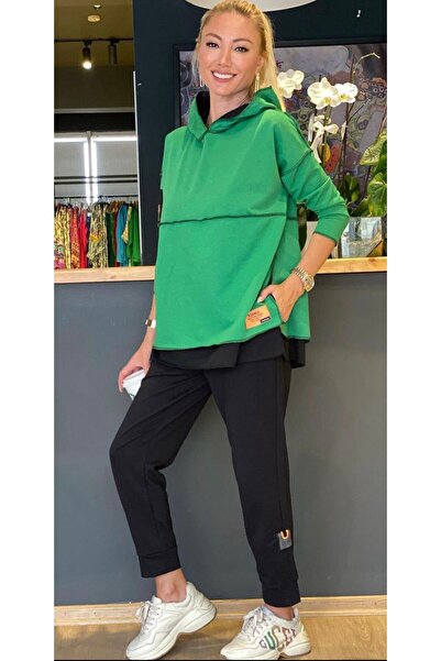 JANES Női zöld kapucnis szegélyvonal részlete, fordított varrású dupla öltöny