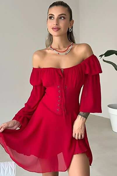 Ottawe Göğsü ve Beli Bağcıklı Korse Oturtmalı Truvakar Balon Kol U Yakalı Tarz ve Seksi Kısa Şifon Elbise