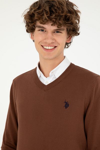 U.S. Polo Assn. Men's Slim Fit V-Neck Brown Basic Sweater 50293512 -Vr158