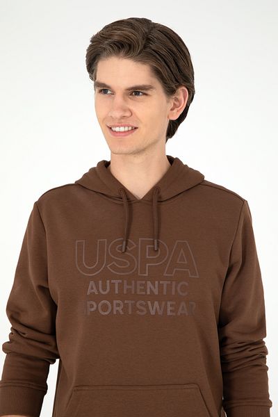 U.S. Polo Assn. سويت شيرت رجالي ذو قصة عادية باللون البني 50293439 -vr029