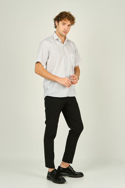 MUGİ Mugi Чоловіча - Смугаста короткорукавна бавовняна сорочка, одна кишеня 2001 Синя