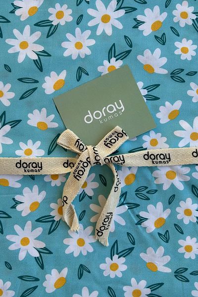 Doray Kumaş Țesătură din poplin de bumbac cu model margarete / flori / DRY - 97