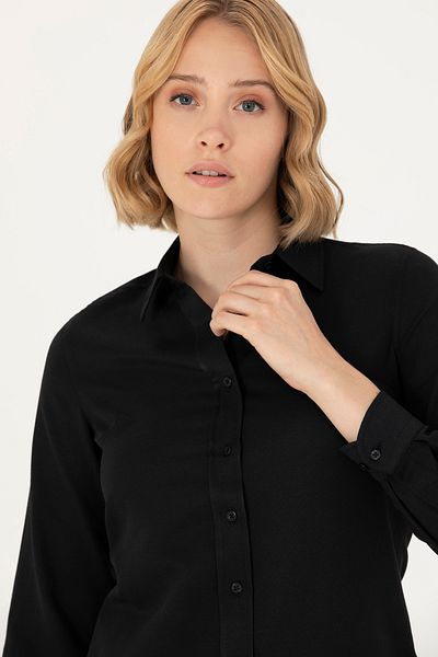 U.S. Polo Assn. Cămașă de bază neagră cu mânecă lungă pentru femei 50277630-VR046