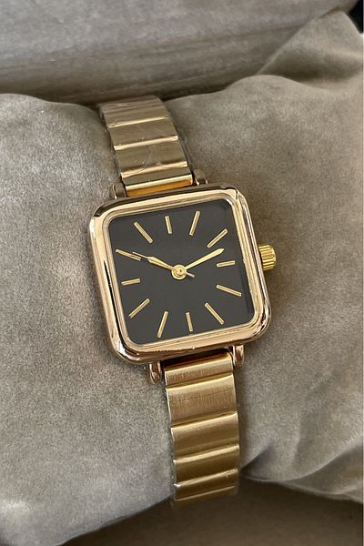 Leerybee Add Prestige to Your Style!Top Women's Wristwatches Just One Click Away