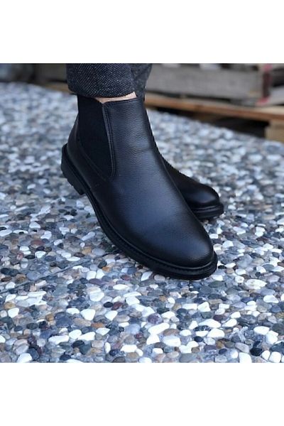 Jagen Men's Black Chelsea Boots - Comfortable and Stylish
