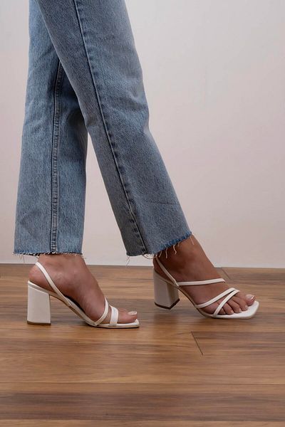sovrana Band Detailed Heeled Shoes White