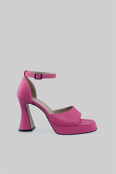sovrana Single Strap Thick Platform Heeled Shoes Fuchsia