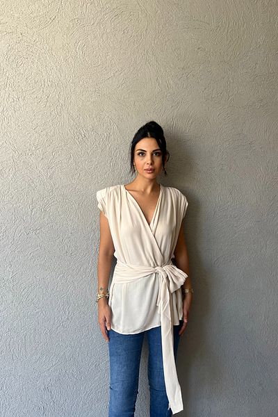 Seda Yalçın Atelier Beige Padded Double Breasted Collar Blouse