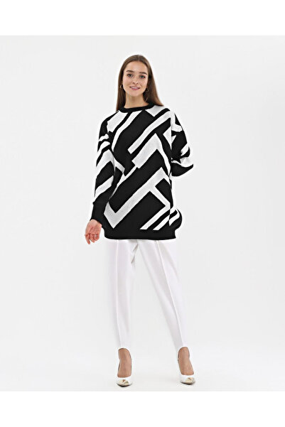 Cockatoo Black Sweater