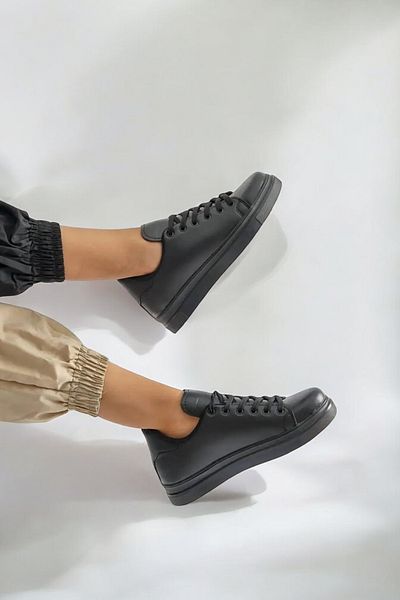 Waresta Black Soft Daily Full Mold Faux Leather Women's Shoes Tied Lightweight Walking Sneakers Sports Shoes