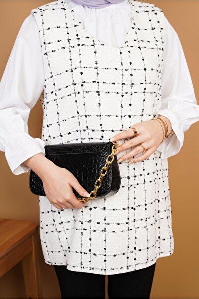 CNG MODA Women's Dotted Tweed Sweater Black