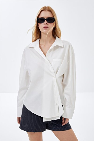 pieces of melon Beyaz Düğme Detaylı Asimetrik Bağlanabilen Gömlek