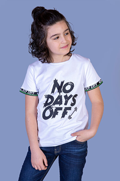 Toontoy Момчешка тениска - с принт по ръкавите и райета