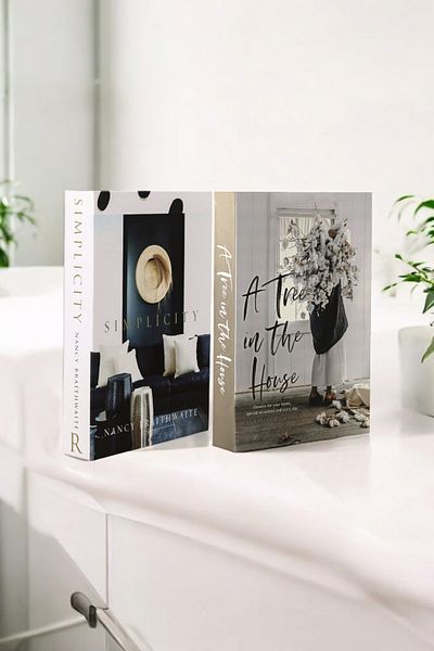 irayhomedecor 2-Piece Glitter & a Tree Decorative Book Box