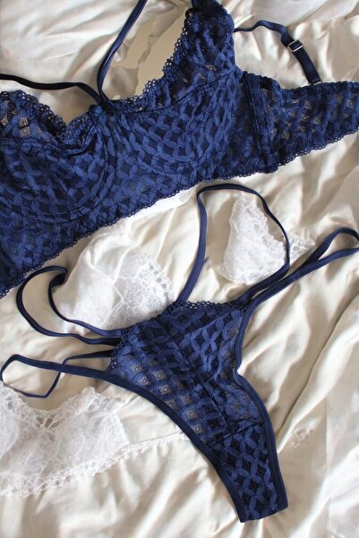 blackstrip İp Detay Dantelli Balenli Bralet Tanga Takımı