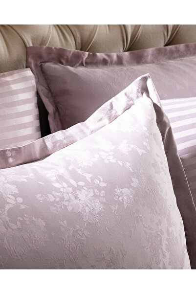 Madame Coco Eze Çift Kişilik Jakarlı Saten Nevresim Takımı - Açık Mürdüm