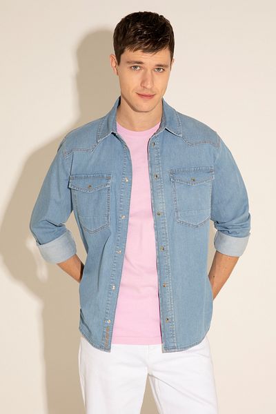 U.S. Polo Assn. Cămașă blugi albastru deschis pentru bărbați 50283543-DN0021