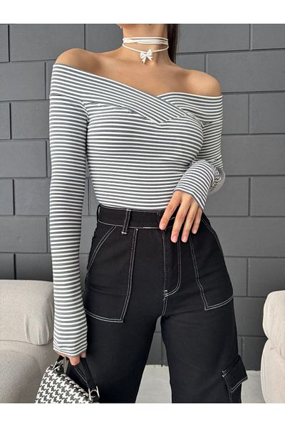 Fav Style White Striped Long Sleeve Madonna Collar Women's Blouse