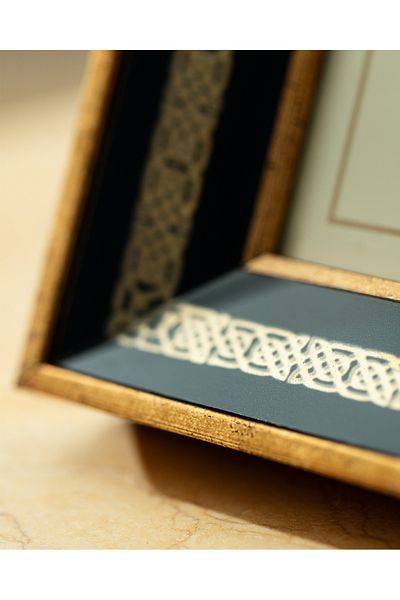 Madame Coco Moano Frame Design