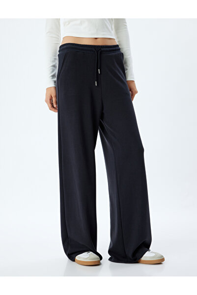 Koton Modal-Stoff-Trainingsanzughose mit weitem Bein und Taschen