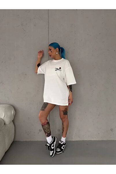 Kokosh moda Bela unisex majica sa širokim izrezom i štampanim motivom