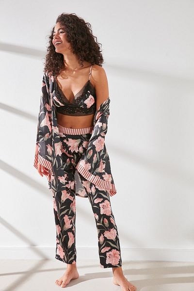 C&City Σετ σατέν πιτζάμες 3 τεμαχίων - Bralet, Peignoirs, Pants 9064 Salmon/Μαύρο