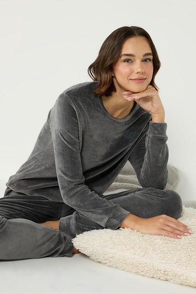 C&City Velvet Crew Neck Low Shoulder Long Sleeve Pocket Pajama Set 403096   Smoked