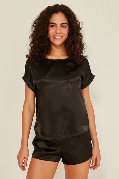 C&City 080 Damen-T-Shirt-Shorts-Set aus Satin in Schwarz