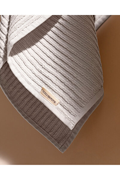 Madame Coco Carla Bath Towel