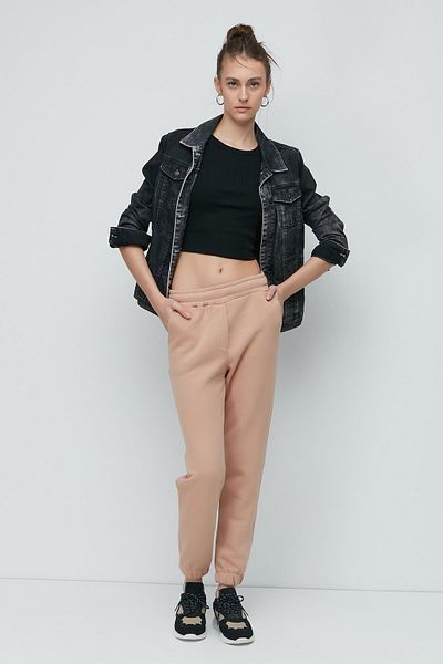 C&City Basic Jogger Sweatpants 902 Cream