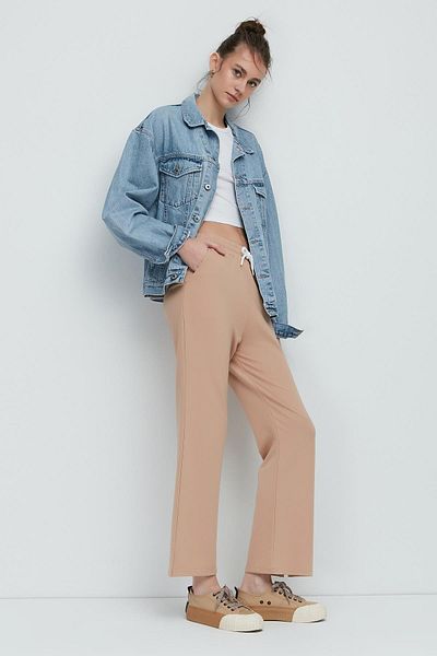 C&City Pantaloni de sport Slit Flare Leg 741 Milk Coffee