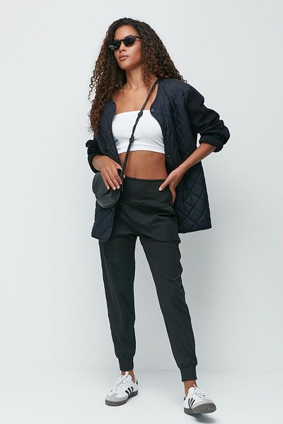 C&City Jogginghose mit hohem Bund und Bündchen am Bein, 811 Schwarz