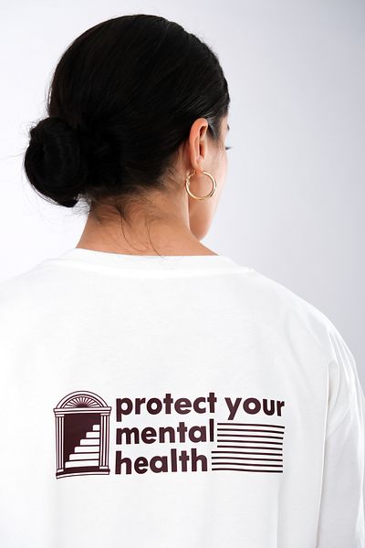 Coredra Tricou alb pentru femei - Protejează-ți sănătatea mentală, potrivire relaxată