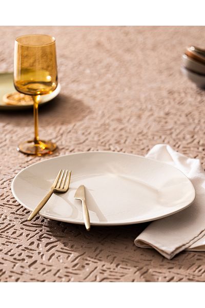 Madame Coco Souci Serving Plate - Cream 30 Cm