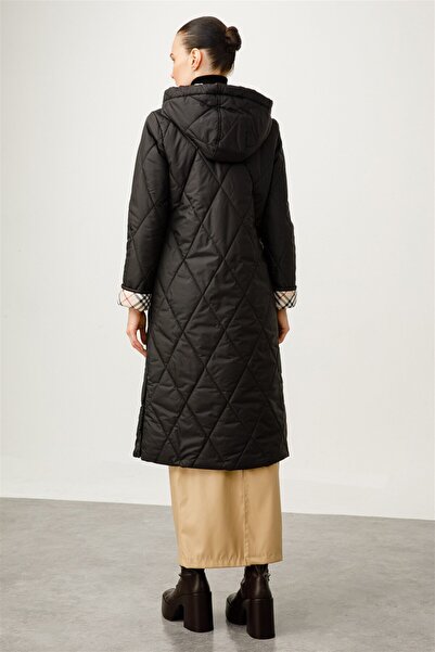 Micca Special Plaid Garni Detailed Quilted Sports Puffer Coat-Black
