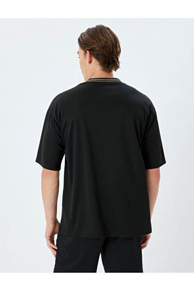 Koton Αθλητικό μπλουζάκι Oversize Slogan Printed - V λαιμόκοψη, κοντό μανίκι