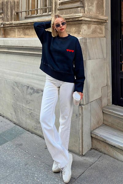 Swist Navy Blue 3 Heart Printed Piş Stitching Women's Crop Sweatshirt