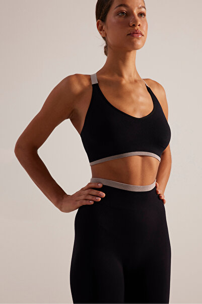 Penti Αθλητικό σουτιέν χωρίς ραφή με χιαστί πίσω λουράκι υποστήριξης Black Light