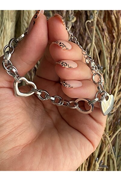 Lucios سوار قلب ممتلئ من الفولاذ المقاوم للصدأ مع تفاصيل سحر القلب (يشمل حصة ...