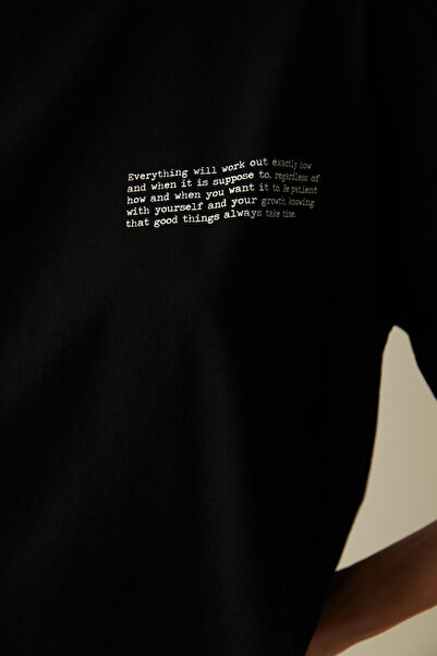 Penti Μαύρο κοντομάνικο T-shirt με λαιμόκοψη