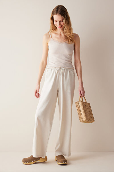 Penti Lace Textured Dantel Bej Üst