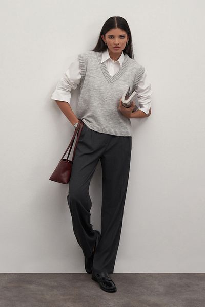 mathilda store Gray V-Neck Knitwear Sweater
