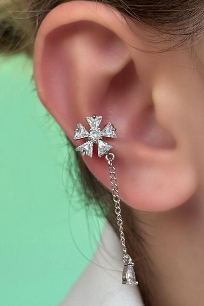 TAKIŞTIR Silver Color Flower Figured Stone Detailed Ear Cuff Earrings (Single)