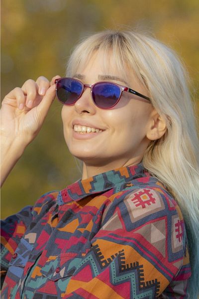 Focus On Eyewear زيرمات كلاريت ريد |   نظارات الضوء الأزرق الفوتوكرومية |   تدفئة أوتوماتيكية زجاجية واحدة