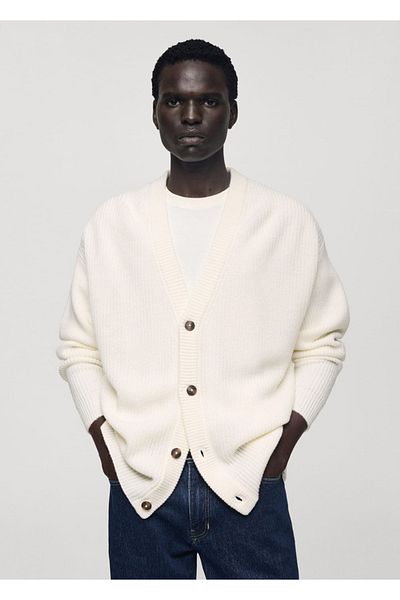 MANGO Man Locker geschnittene, dicke Strickjacke