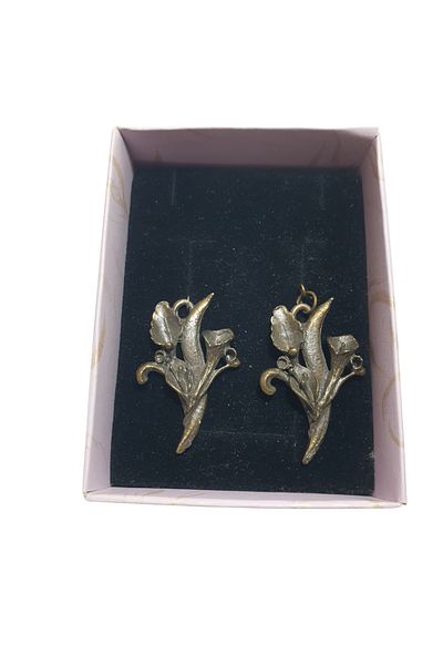 Ororabutik Orora Fairycore Flower Figured Antique Yellow-Bronze Color Necklace and Earring Set