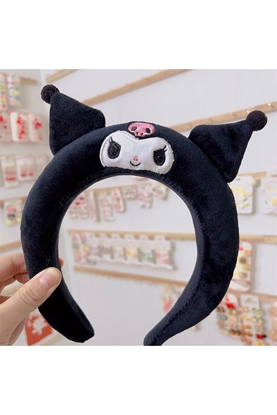 Köstebek Black Anime Harajuku Kuromi Face Plush Crown