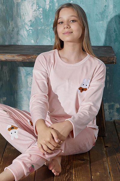 Pijamaevi Powder Rabbit Patterned Exclusive Velvet Girl's Pajama Set
