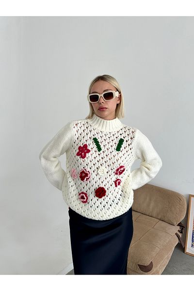 Somut istanbul Pulover de damă cu broderie florală în față
